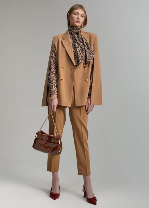 Blazer tipo capa