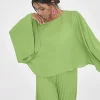 Blusa/capa satinada