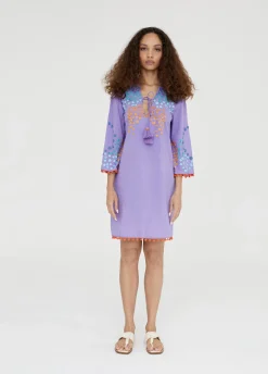 Caftan corto con bordado