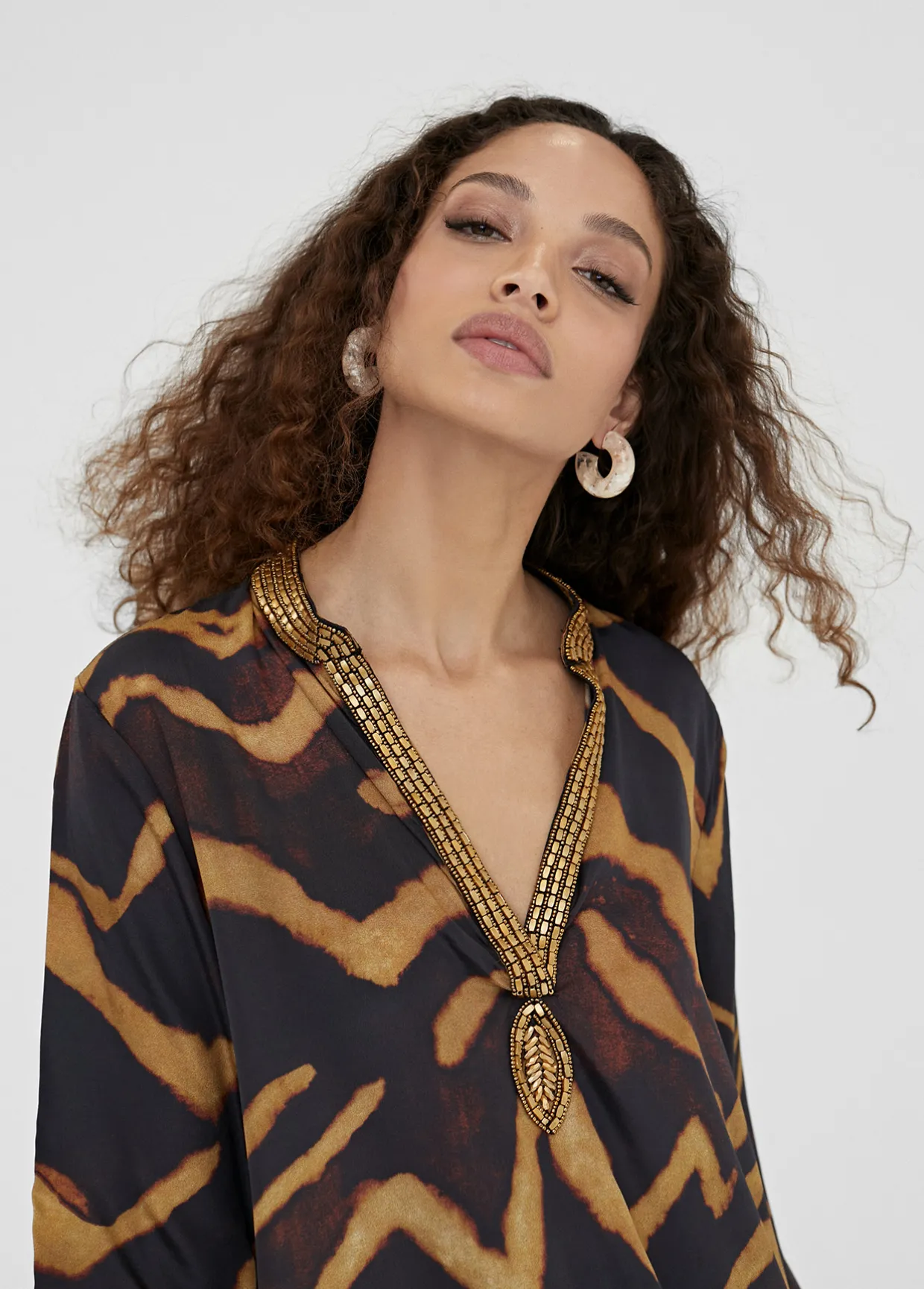 Caftan corto estampado cebra