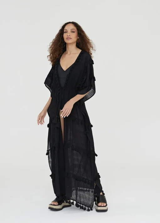 Caftan largo con pompones