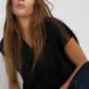 Camiseta detalle hombros