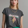 Camiseta tigre desgastada