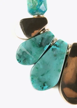 Collar con colgante turquesa