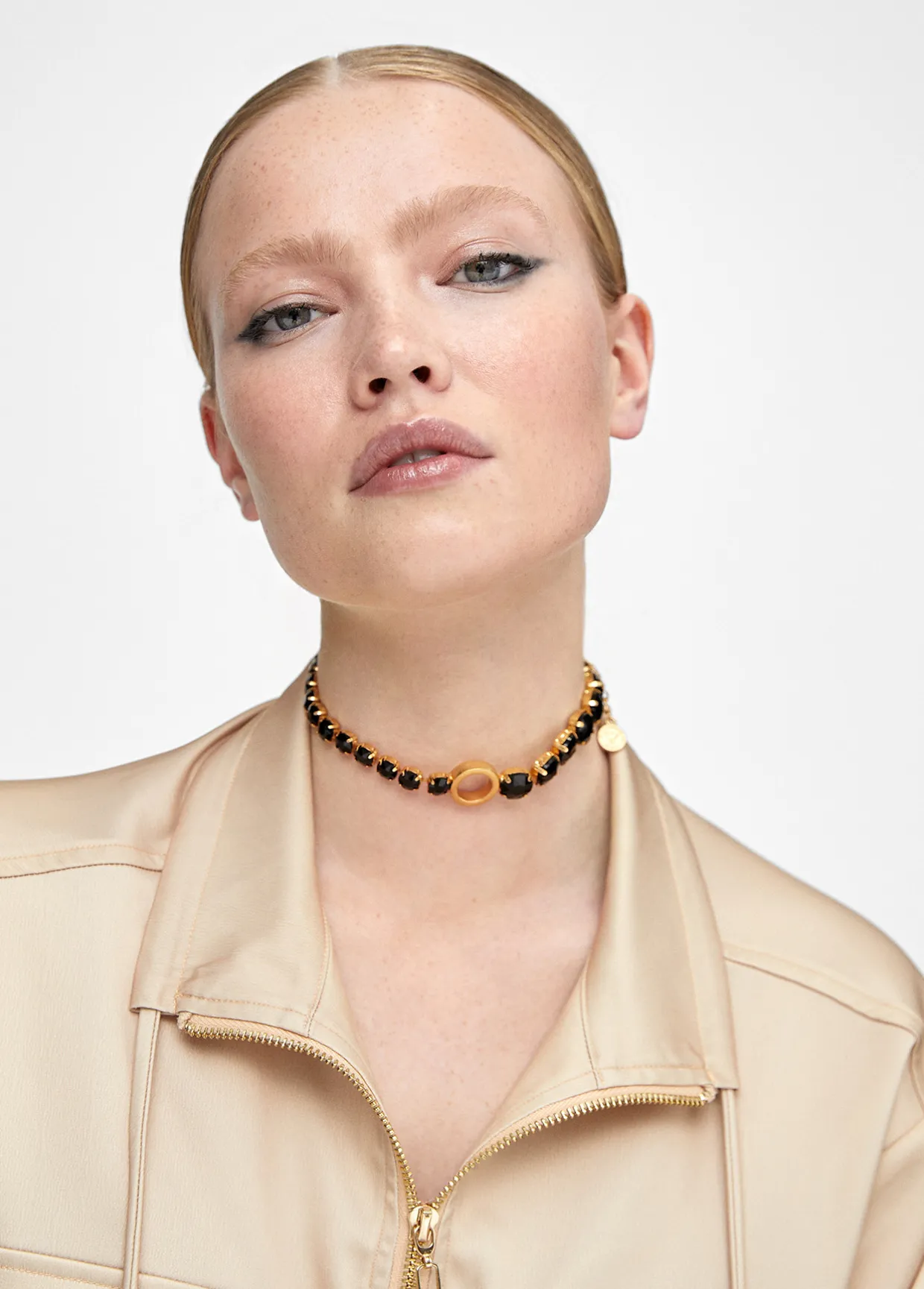 Collar gargantilla de cristales