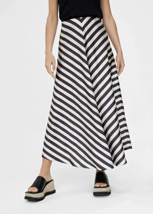 Falda midi de rayas