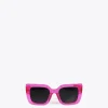 Gafas de sol fabricadas en acetato con forma cuadrada. Varillas personalizadas.