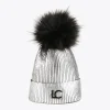 Gorro dorado