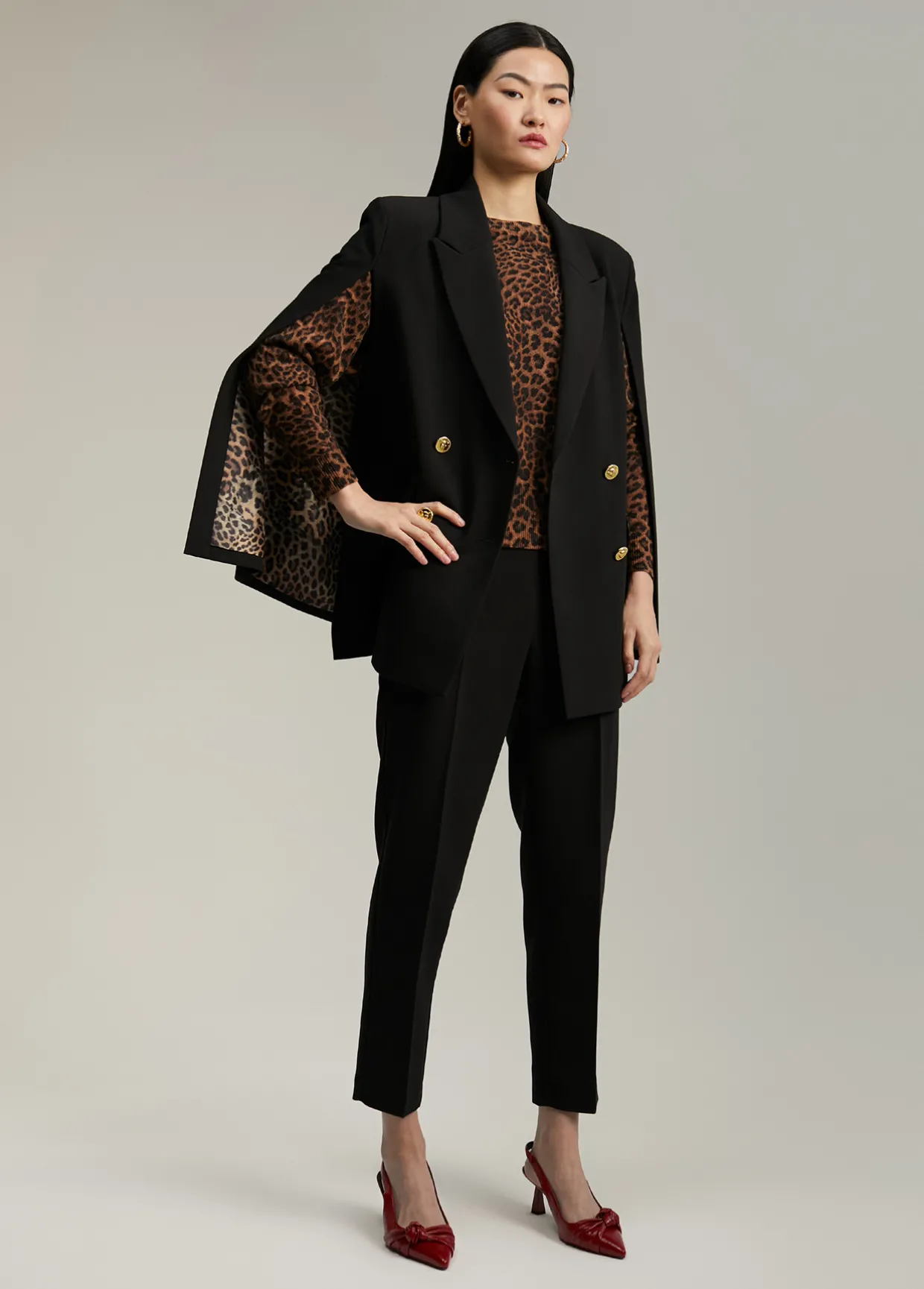 Pantalón detalle botones