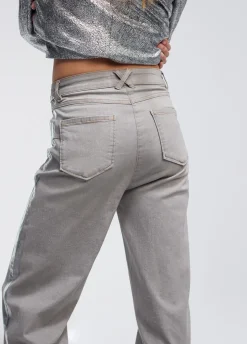 Pantalón detalle laminado