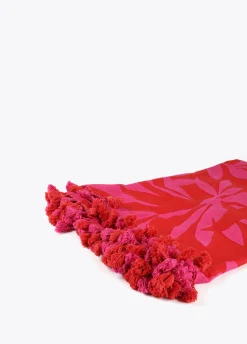 Pareo fucsia y rojo.