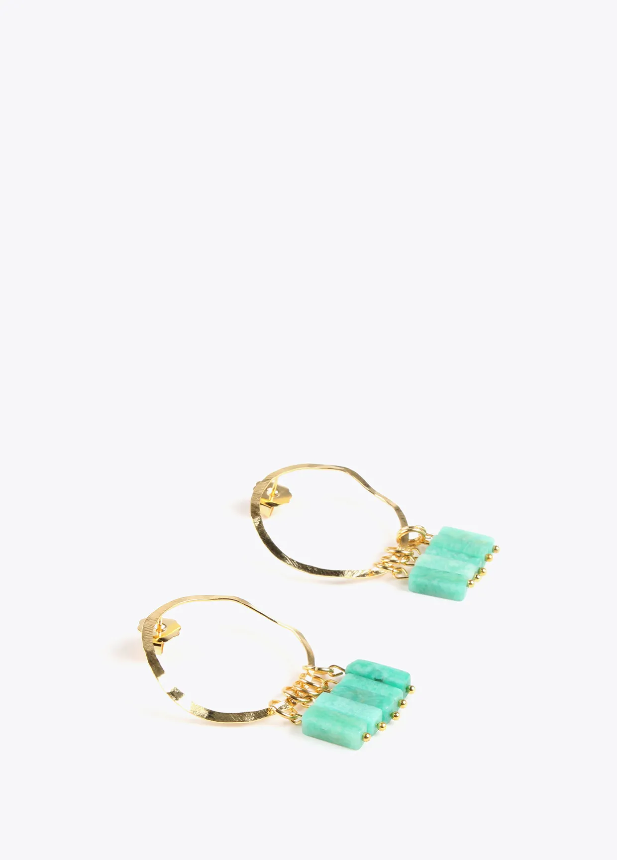 Pendientes de aro con piedras naturales