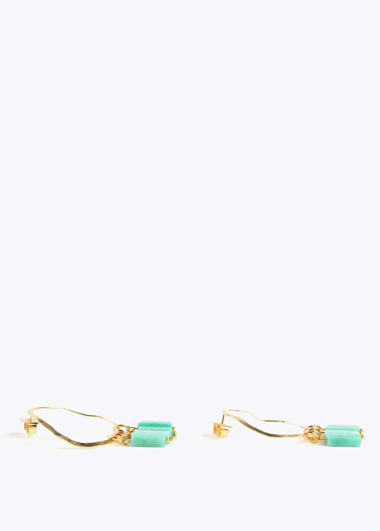 Pendientes de aro con piedras naturales