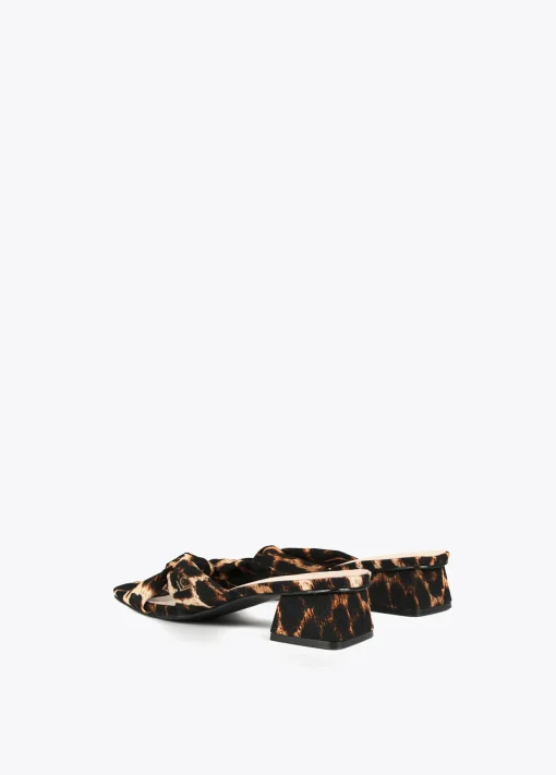 Sandalia estampado animal