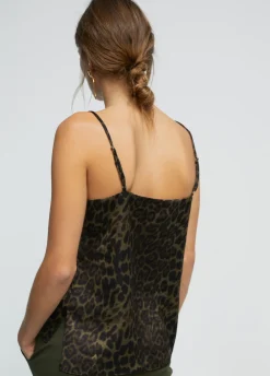 Top animal print