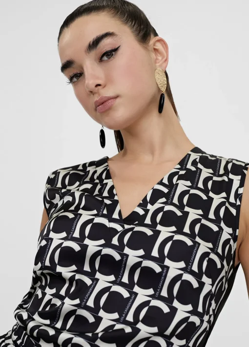 Top fluido monograma