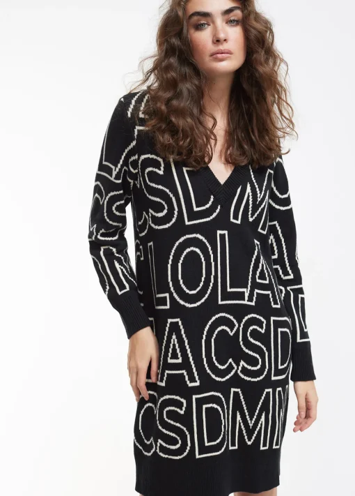 Vestido de punto letras