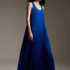 Vestido sin manga plisado