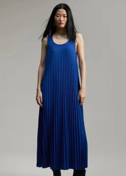 Vestido sin manga plisado