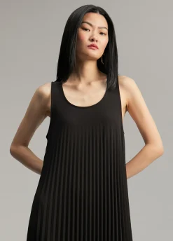Vestido sin manga plisado