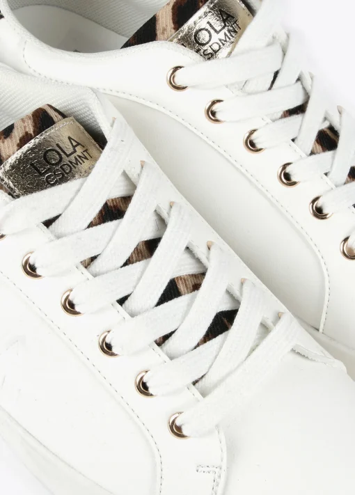 Zapatillas tipo sneakers detalles animal print